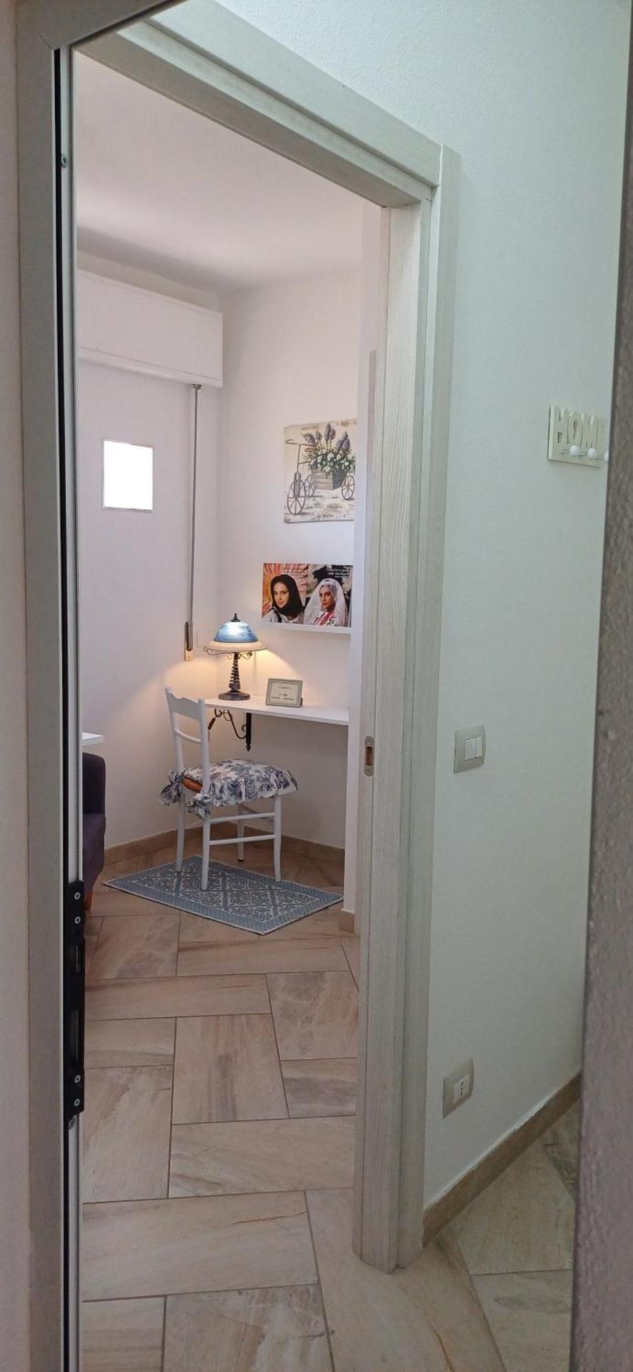 La Casa Di Cry Apartment Каляри Екстериор снимка