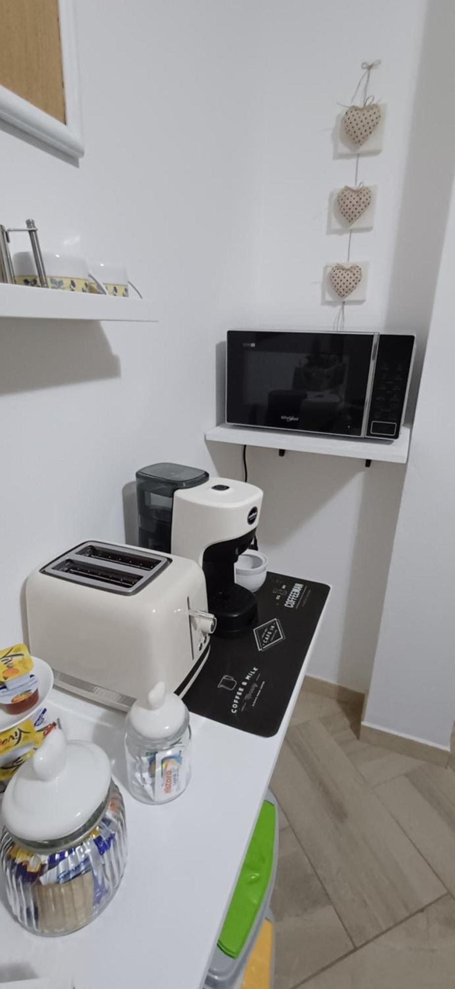 La Casa Di Cry Apartment Каляри Екстериор снимка